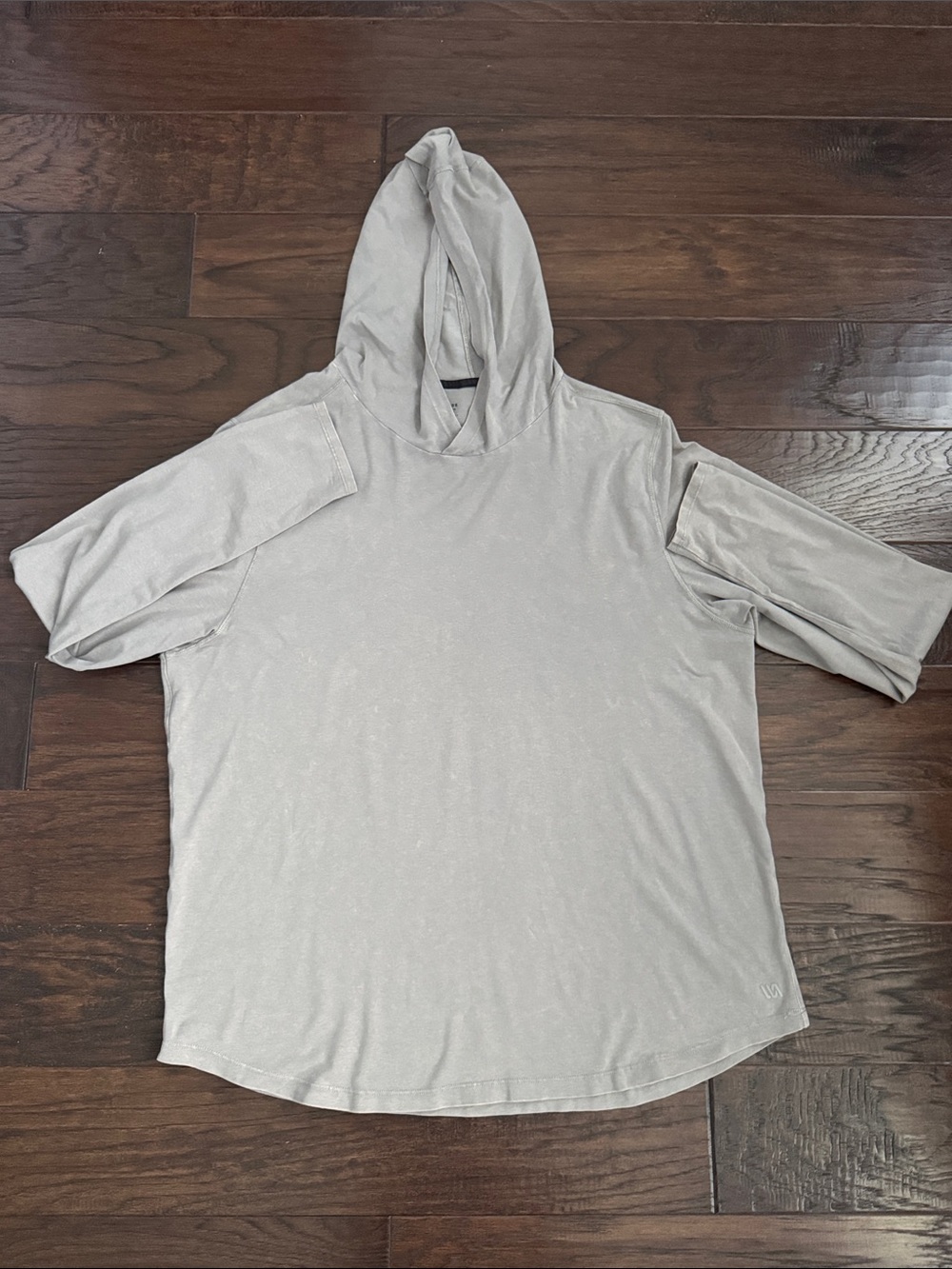 Men's Light Gray Hooded Long-Sleeve Shirt - Picture 1 of 6